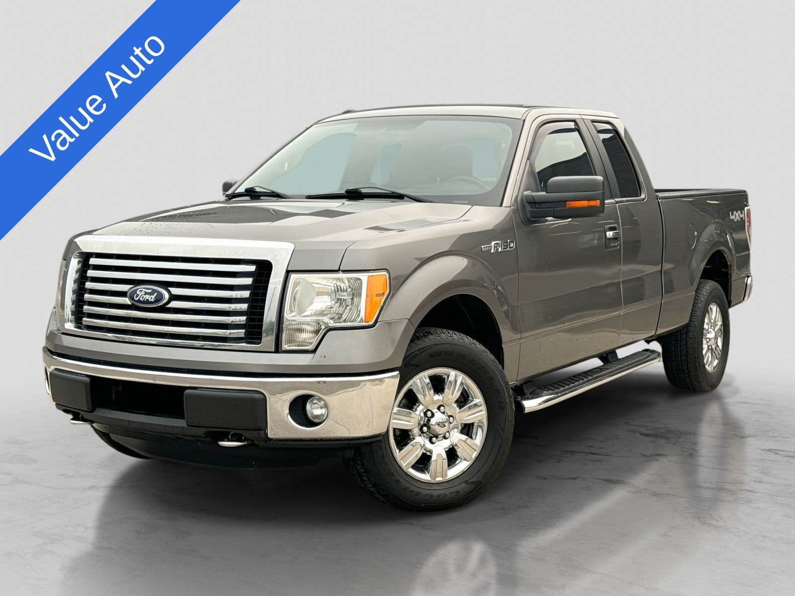 2011 Ford F-150 XLT — photo 1 of 35