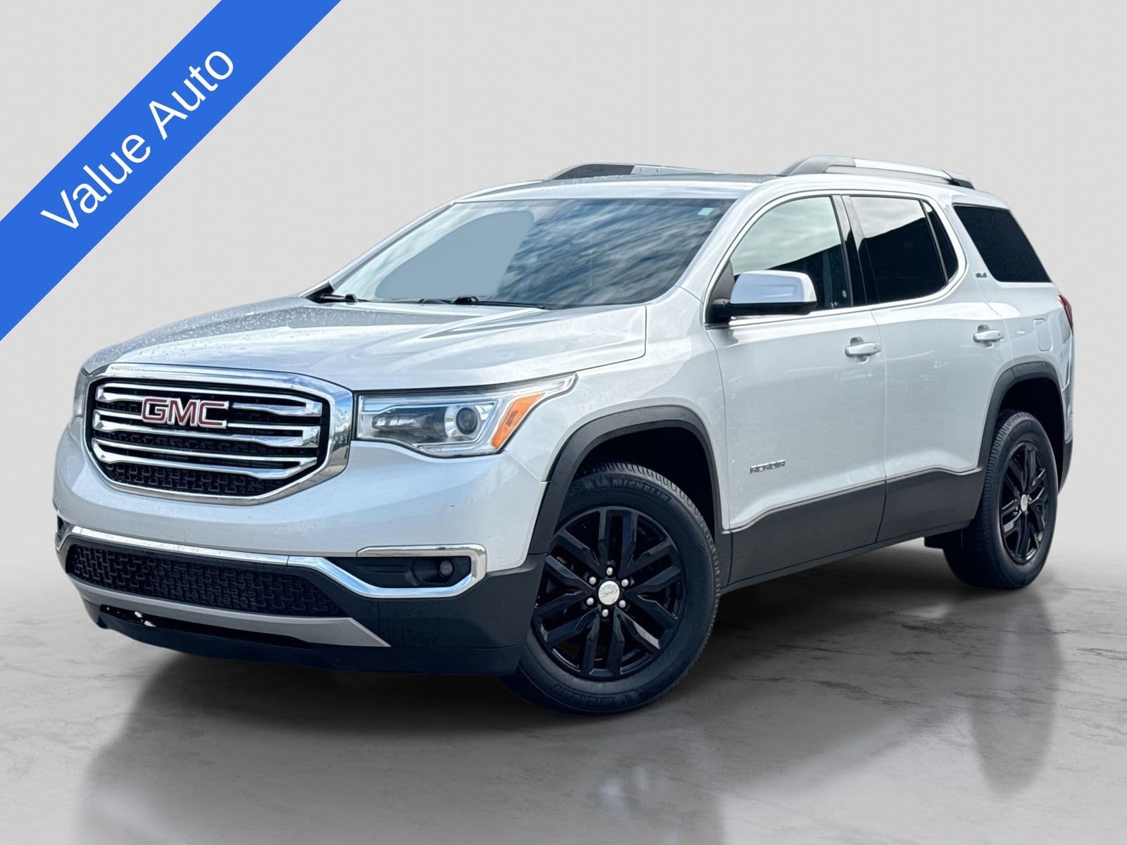 2017 GMC Acadia SLE-2 — photo 1 of 37