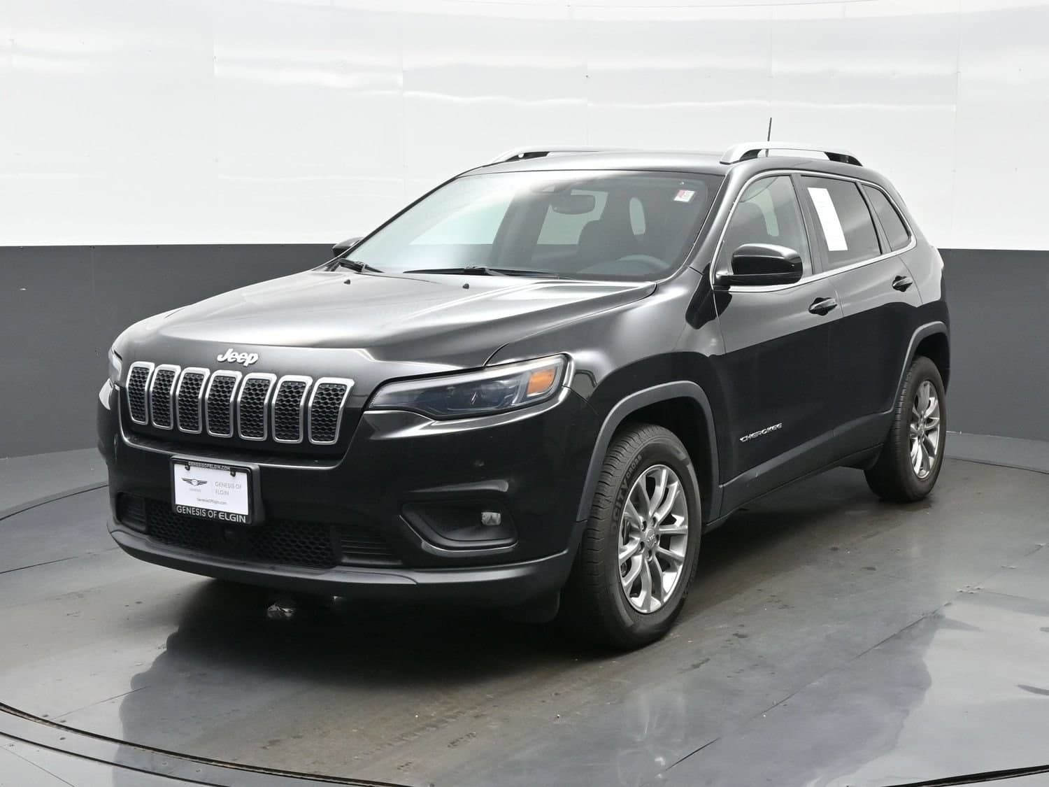 2021 Jeep Cherokee Latitude Lux — photo 1 of 38