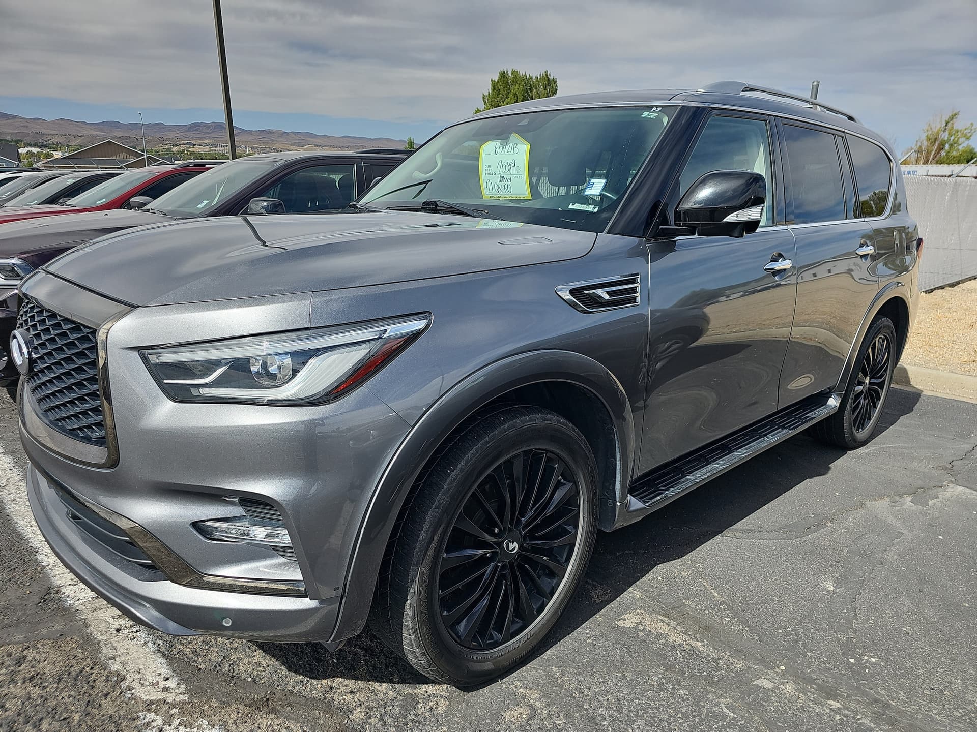 2021 INFINITI QX80 PREMIUM SELECT — photo 1 of 5