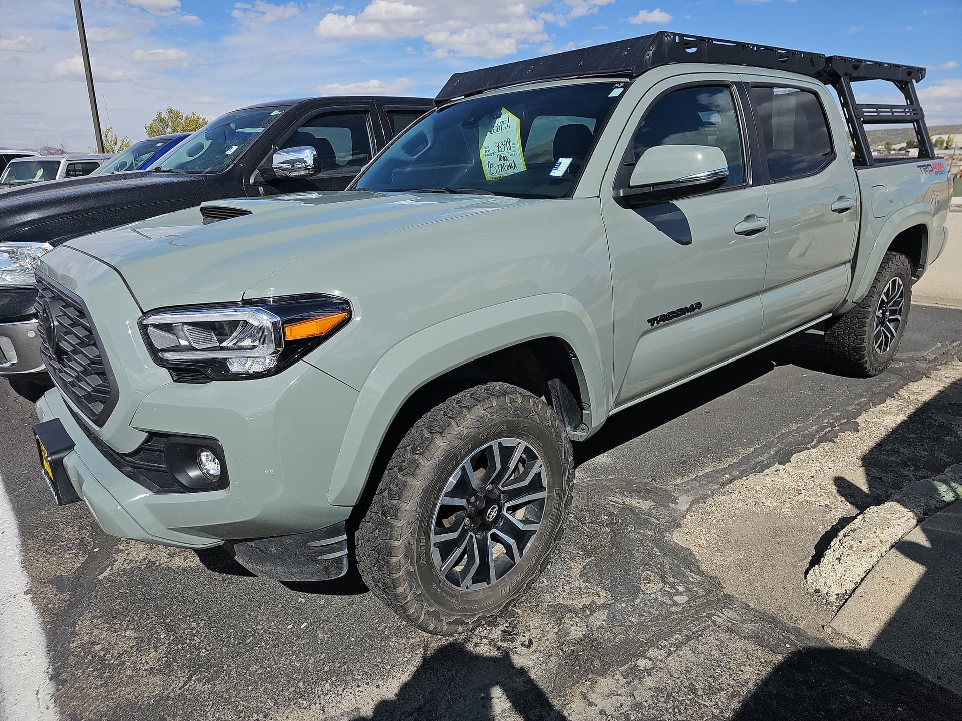 2023 Toyota Tacoma 4WD Base — photo 1 of 5