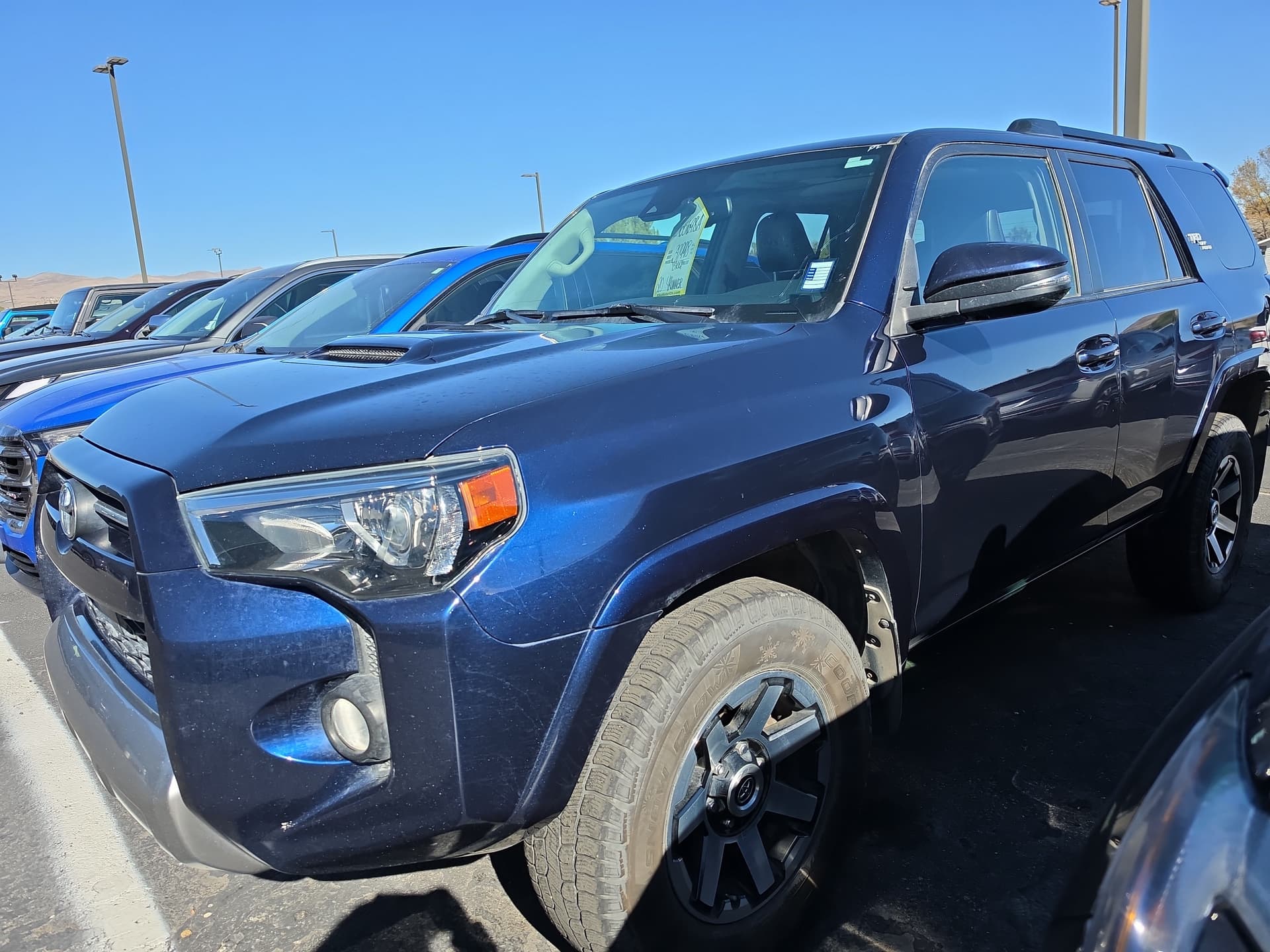 2020 Toyota 4Runner Base — photo 1 of 5