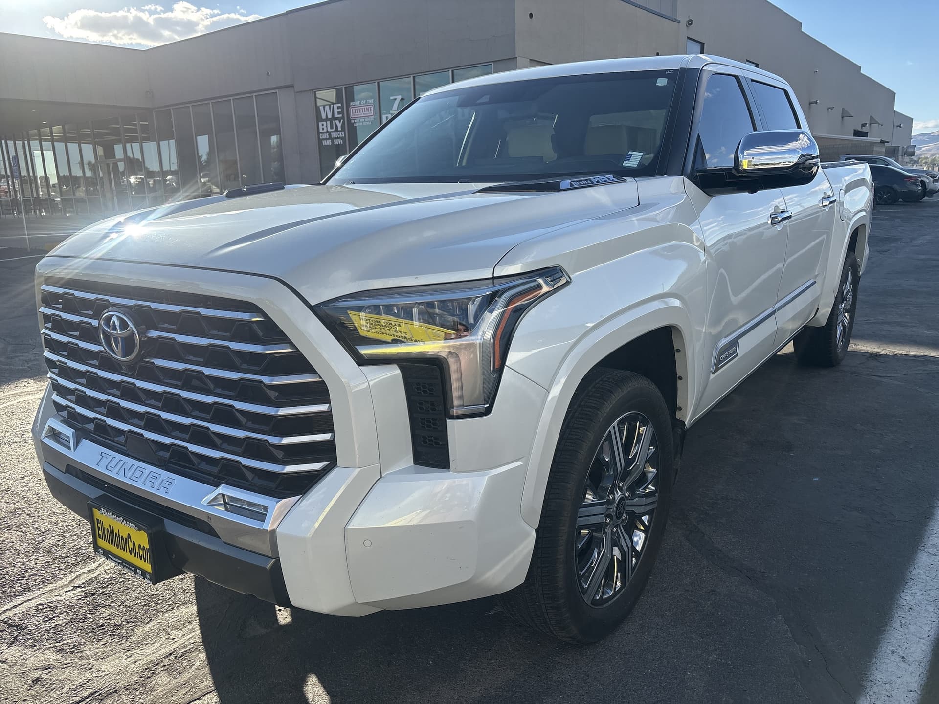 2024 Toyota Tundra 4WD Base — photo 1 of 4