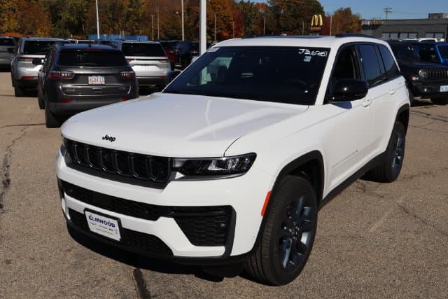 2026 Jeep Grand Cherokee Limited — photo 1 of 22