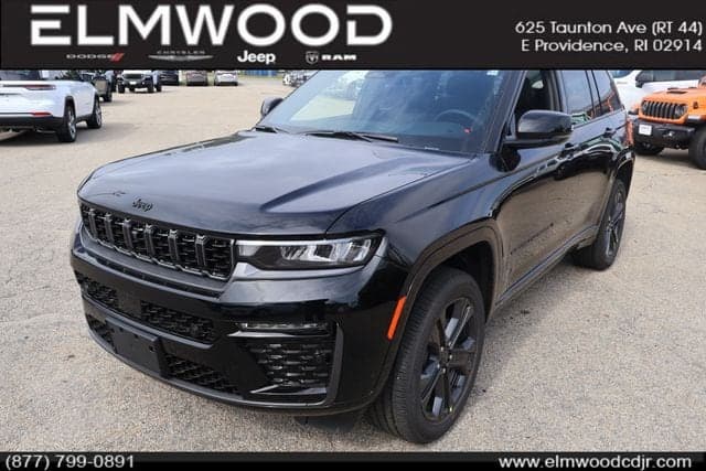 2027 Jeep Grand Cherokee Limited Reserve — photo 1 of 37