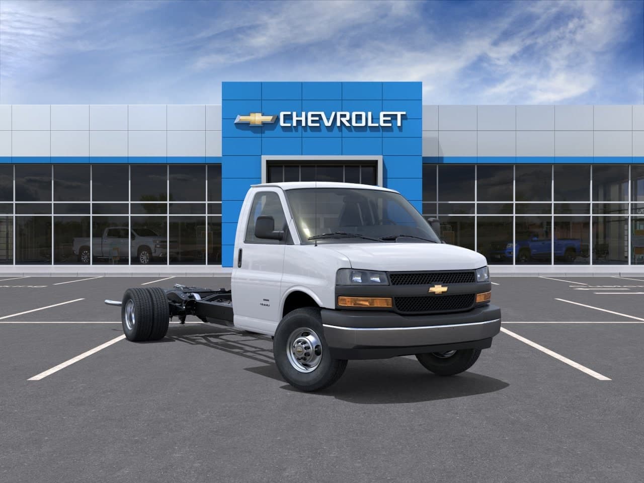 2026 Chevrolet Express Commercial Cutaway Base — photo 1 of 24