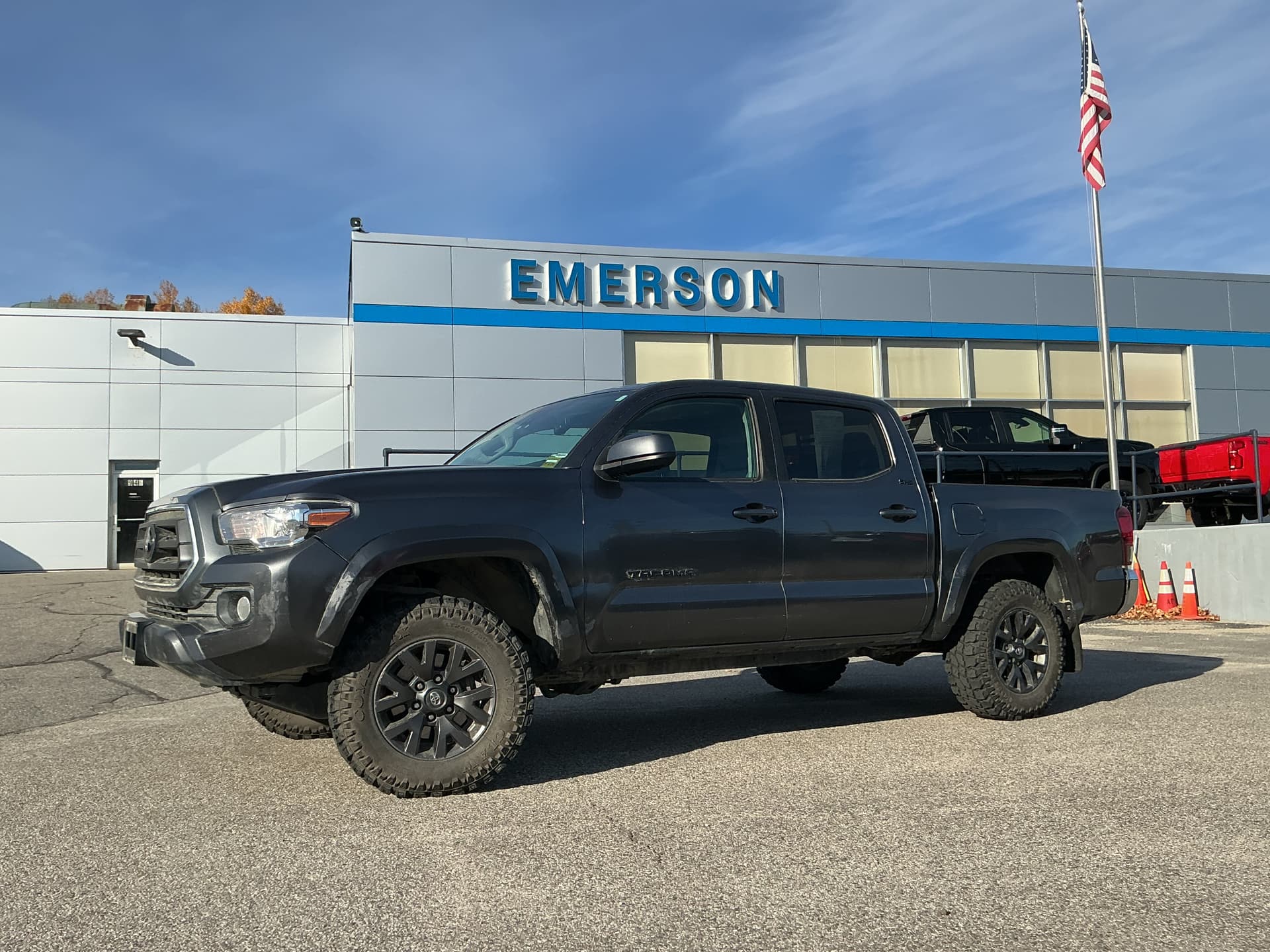 2021 Toyota Tacoma 4WD SR — photo 1 of 5