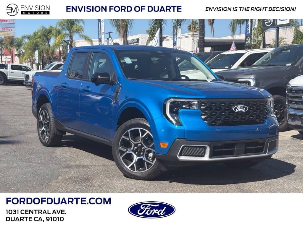 2026 Ford Maverick LARIAT — photo 1 of 49