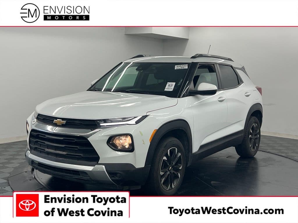 2021 Chevrolet Trailblazer LT — photo 1 of 11