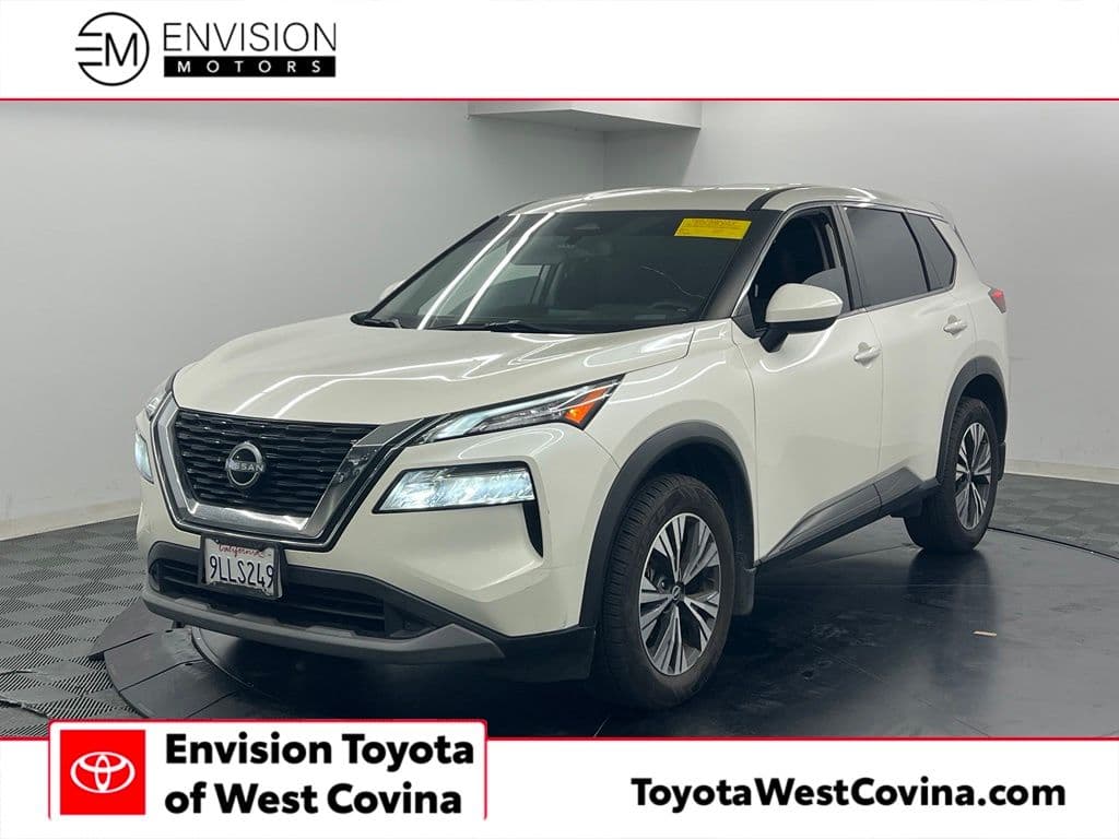 2023 Nissan Rogue SV — photo 1 of 11