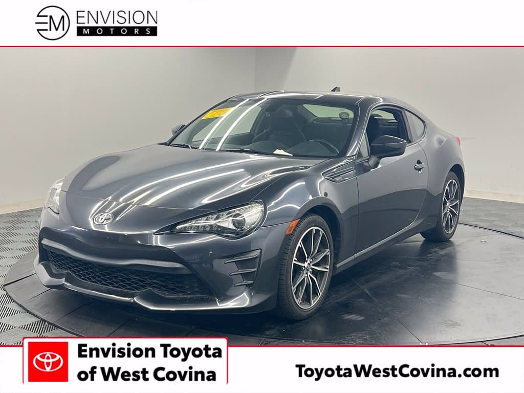 2019 Toyota 86 Base — photo 1 of 11