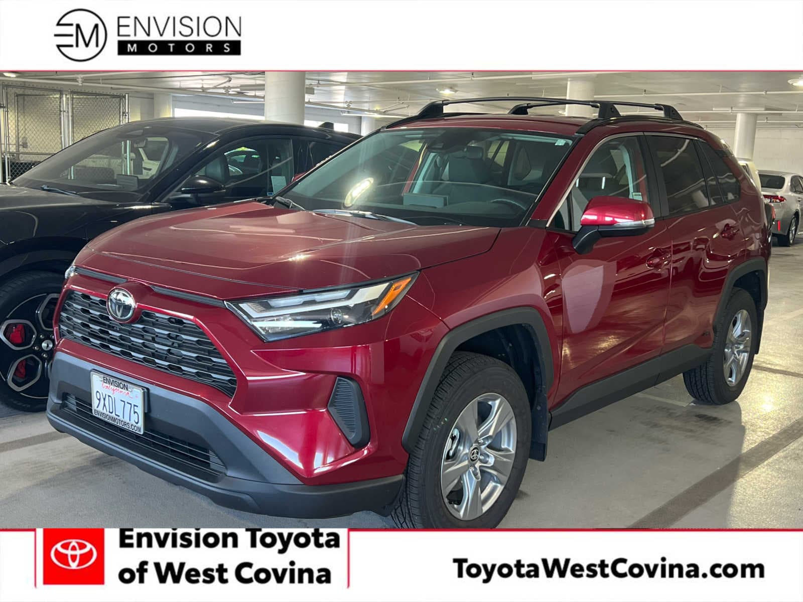 2025 Toyota RAV4 Hybrid LE — photo 1 of 6