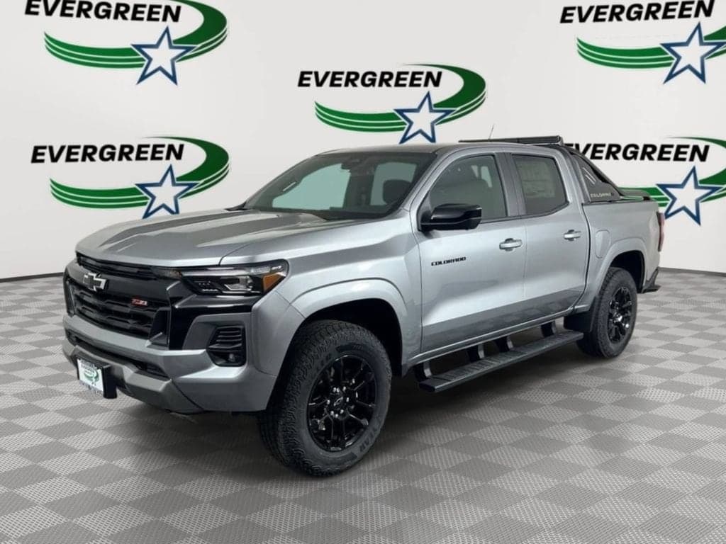 2025 Chevrolet Colorado 4WD Z71 — photo 1 of 22