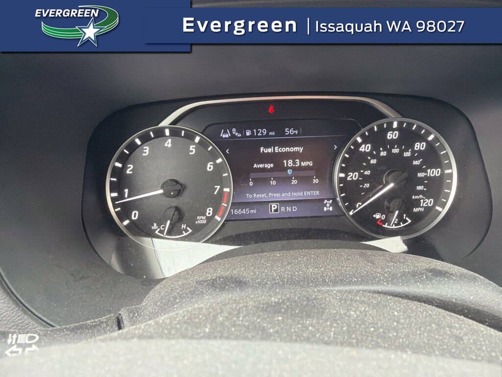 2022 Nissan Frontier SV — photo 1 of 11