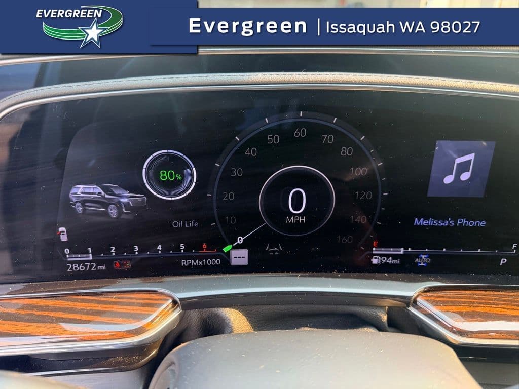 2023 Cadillac Escalade 4WD Premium Luxury — photo 1 of 11