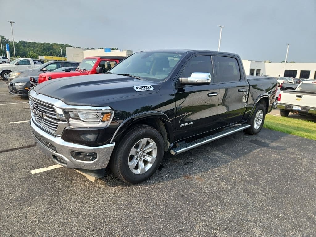 2019 RAM 1500 Laramie — photo 1 of 10