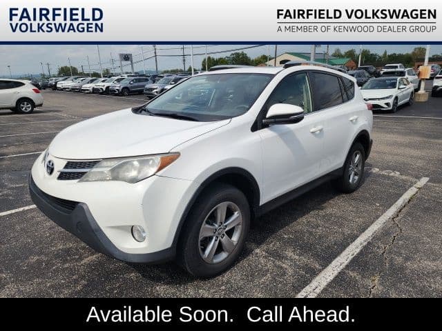 2015 Toyota RAV4 XLE — photo 1 of 3