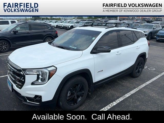 2022 GMC Terrain AT4 — photo 1 of 5