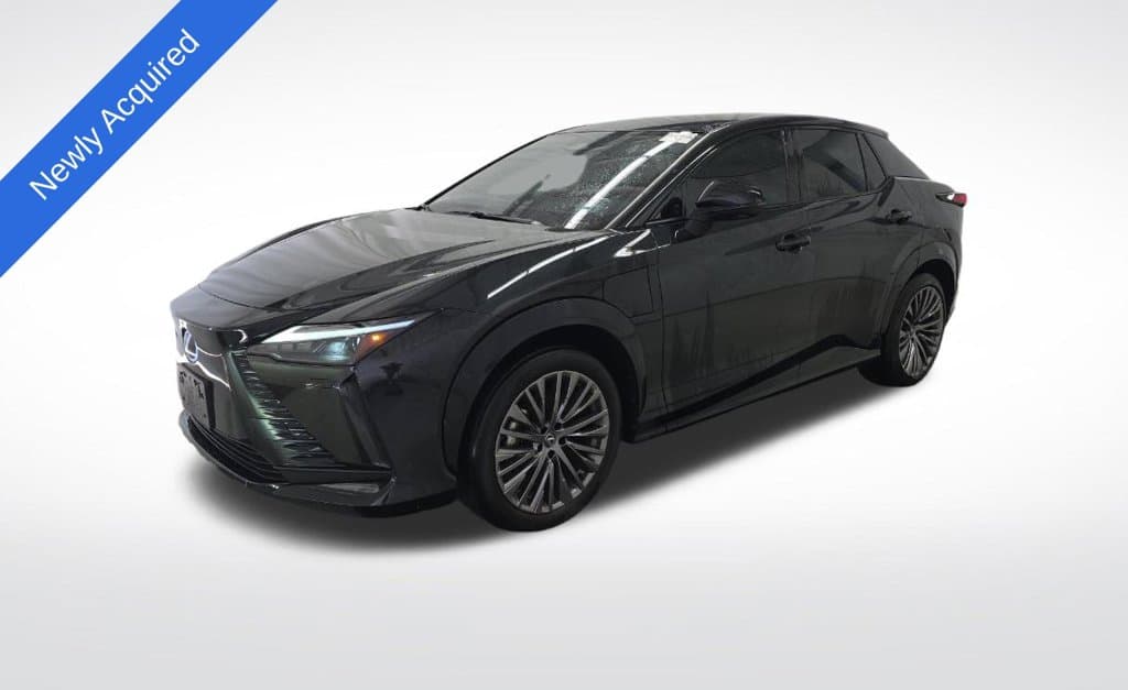 2023 Lexus RZ RZ 450e Luxury — photo 1 of 2
