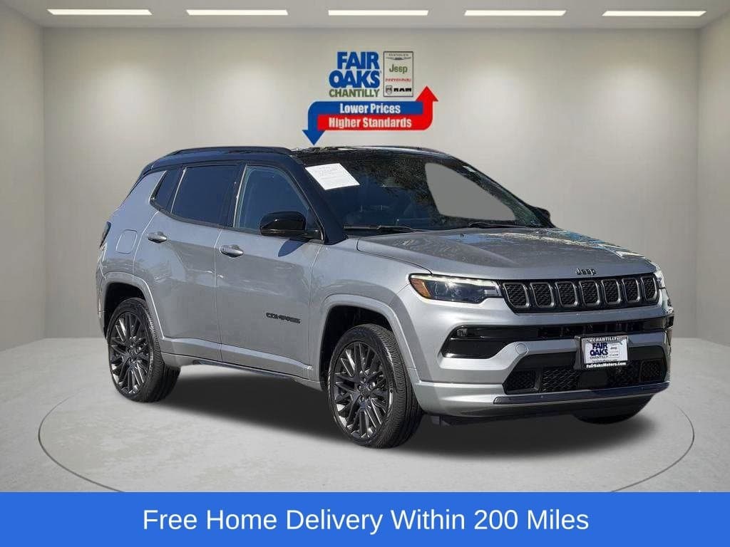 2023 Jeep Compass Limited — photo 1 of 35