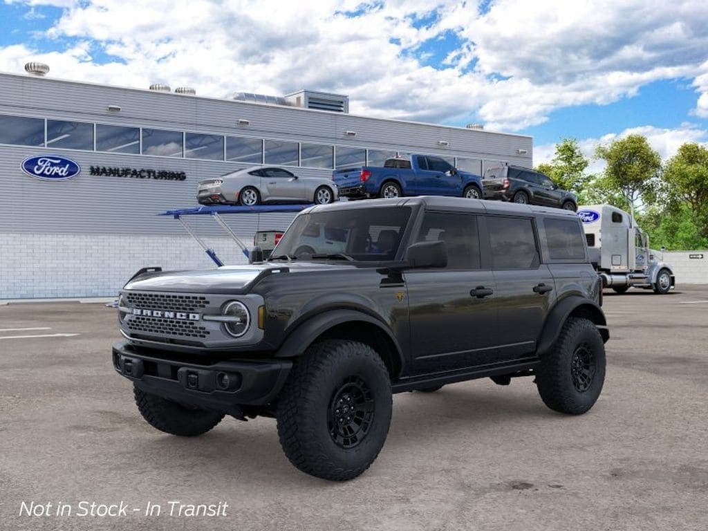 2026 Ford Bronco Badlands — photo 1 of 33
