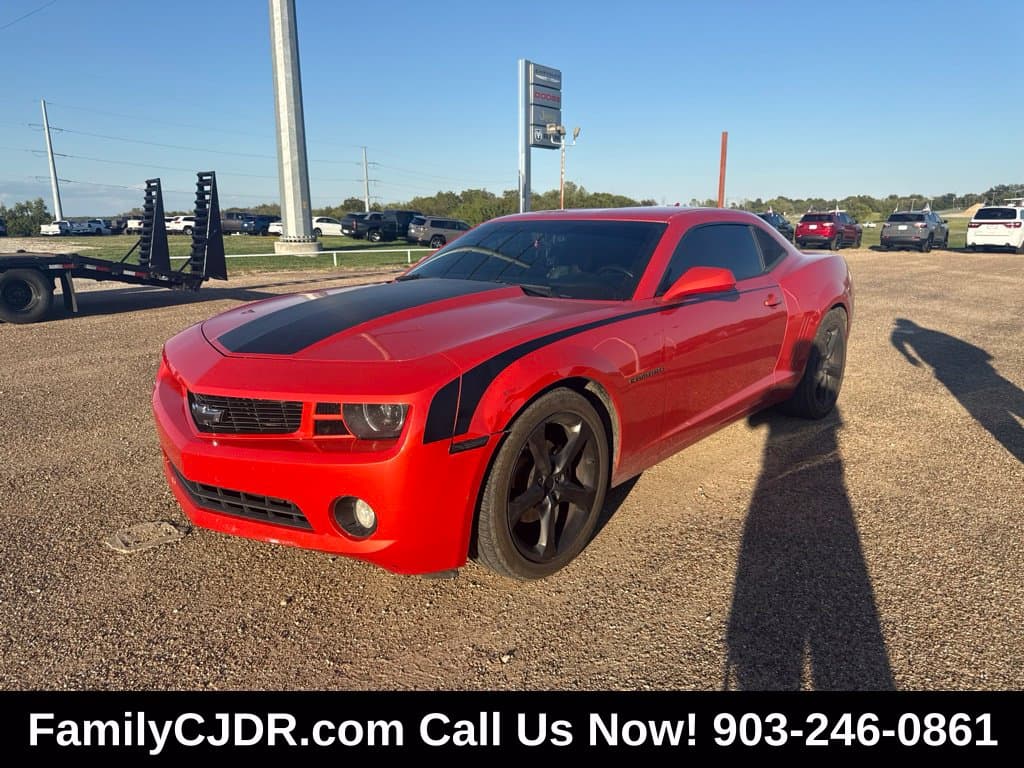 2013 Chevrolet Camaro 2LT — photo 1 of 11