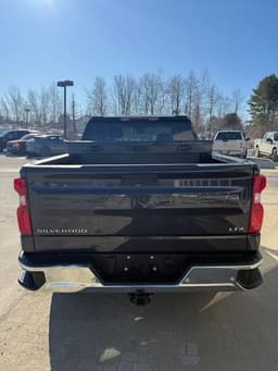 Extra Photo