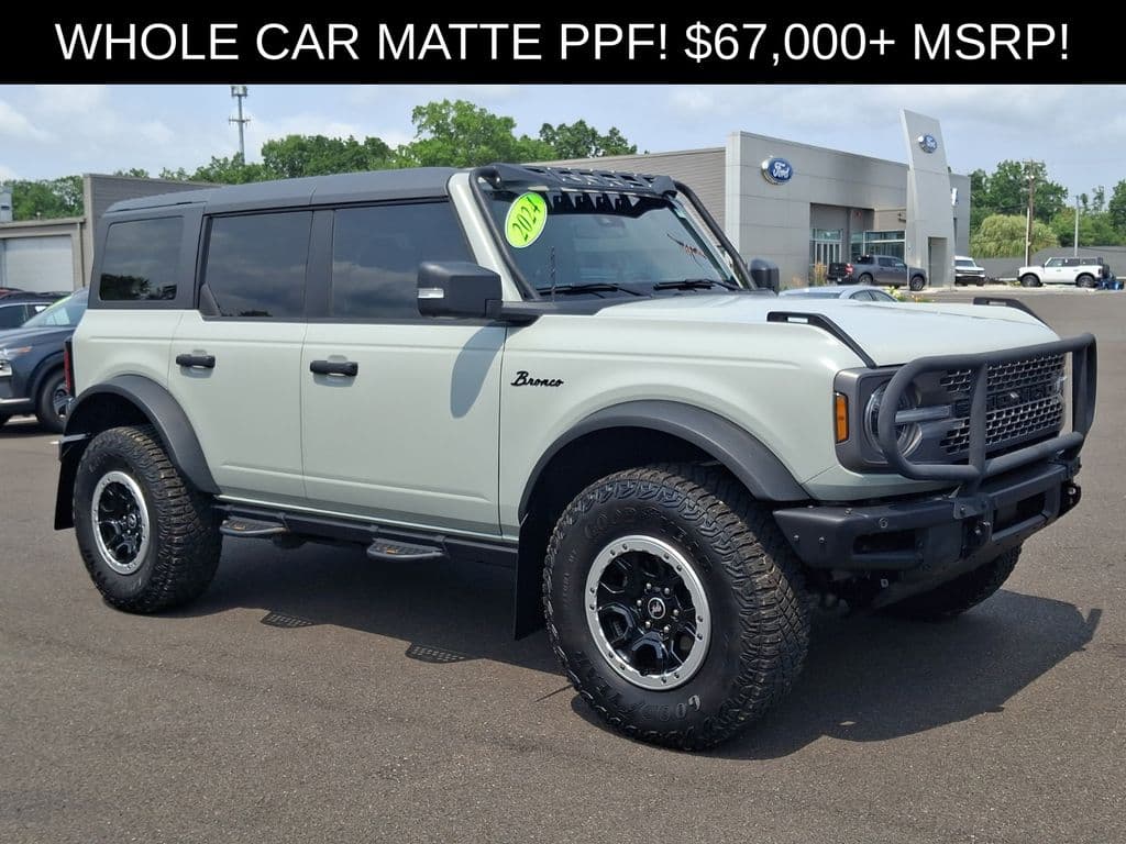 2024 Ford Bronco Badlands — photo 1 of 31