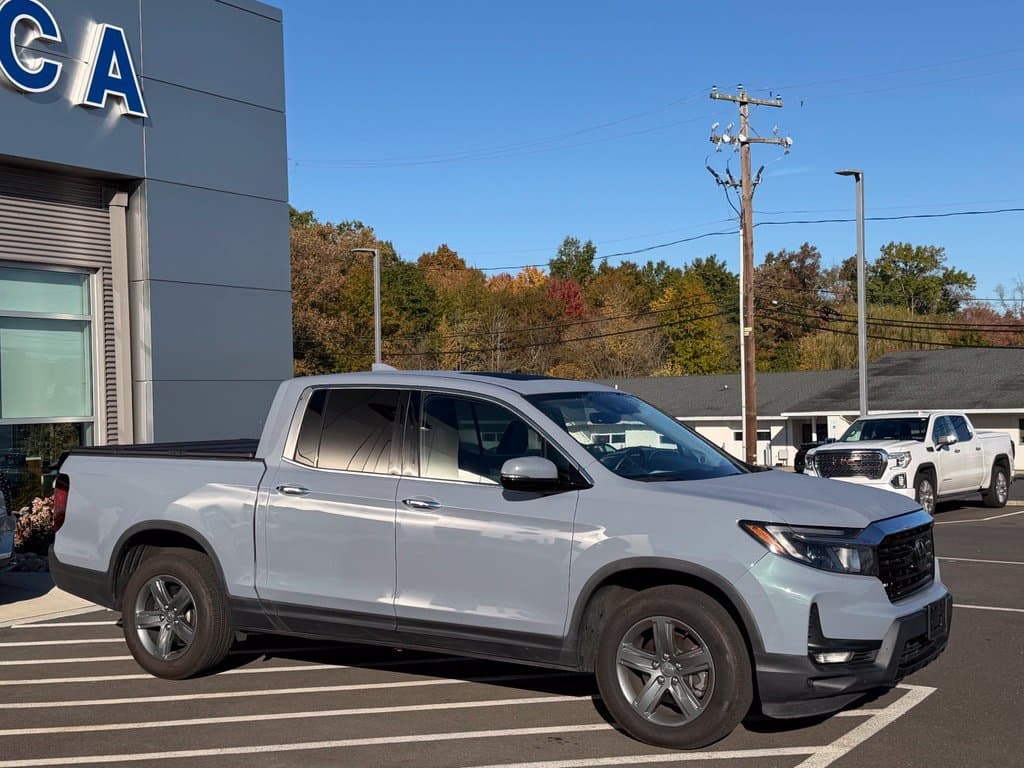 2022 Honda Ridgeline RTL-E — photo 1 of 13