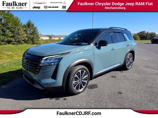 2026 Nissan Pathfinder Platinum — photo 1 of 31