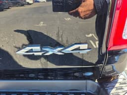 Extra Photo