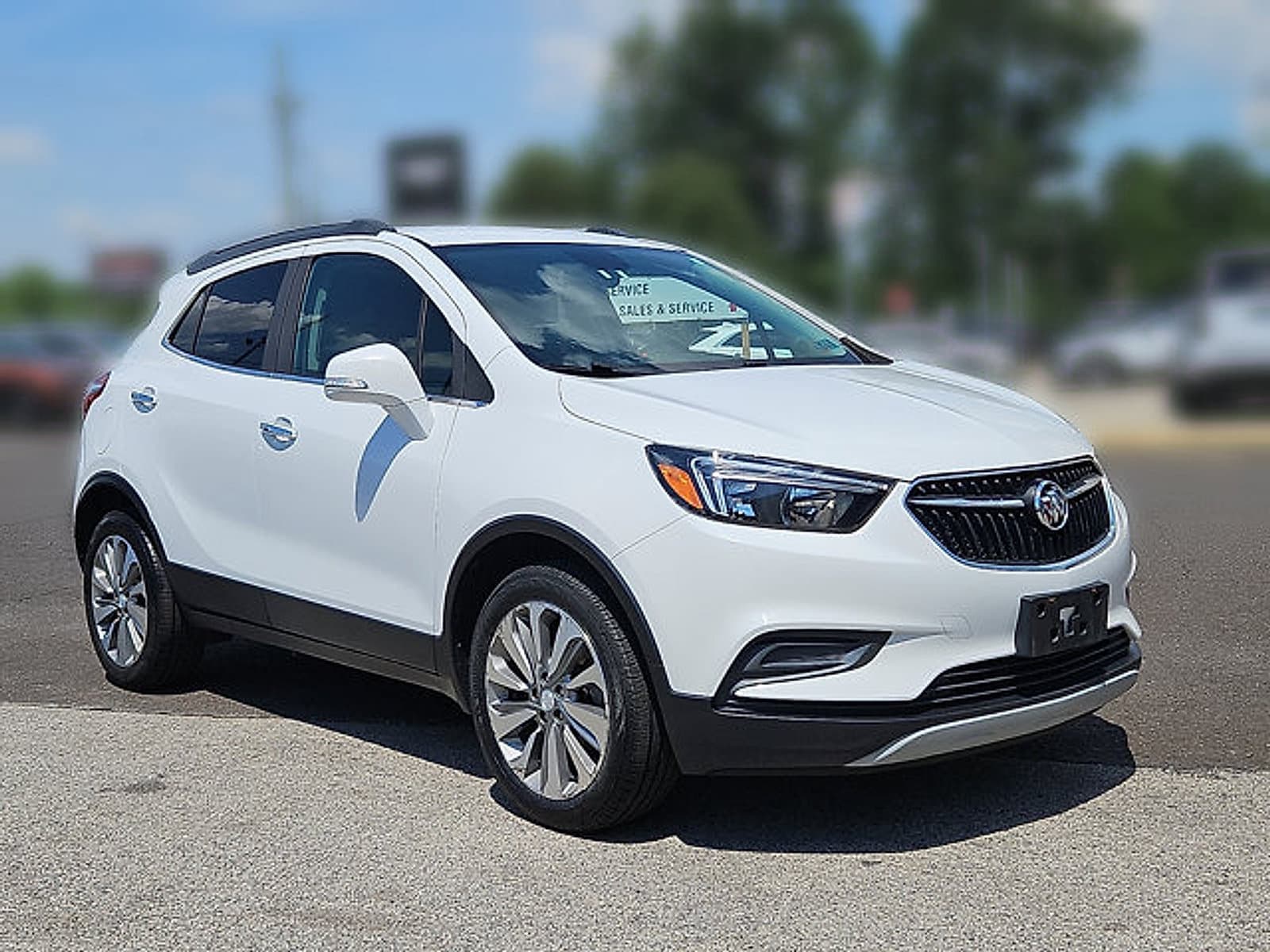 2019 Buick Encore Preferred — photo 1 of 32