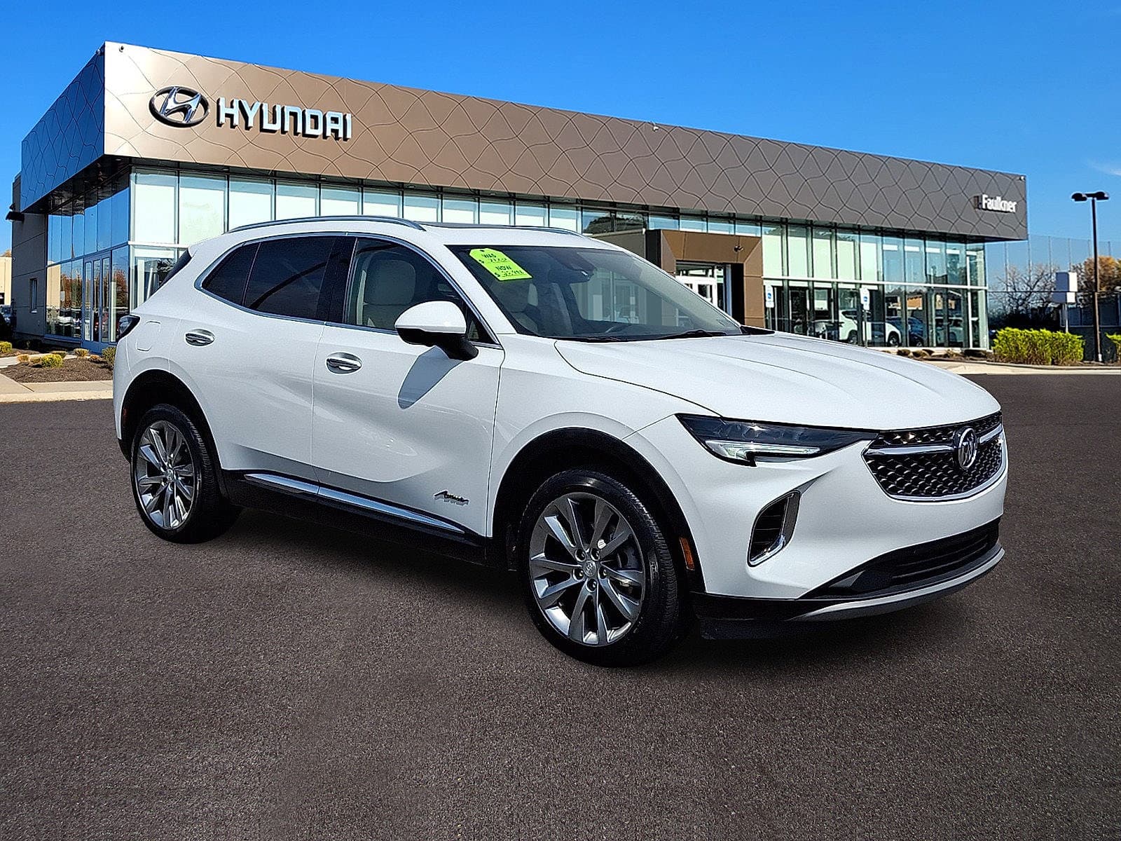 2021 Buick Envision Avenir — photo 1 of 31