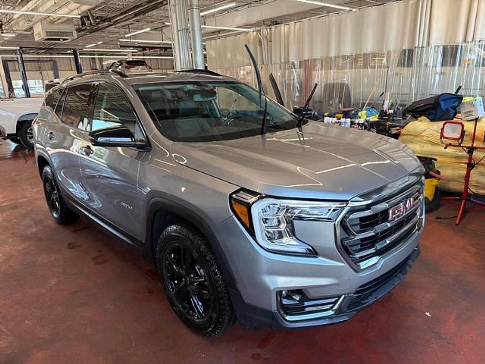 2024 GMC Terrain AT4 — photo 1 of 7