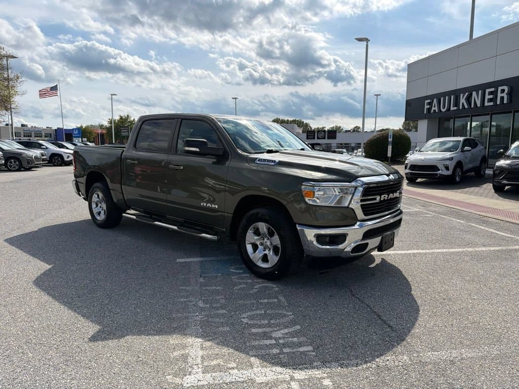 2021 RAM 1500 Big Horn — photo 1 of 10
