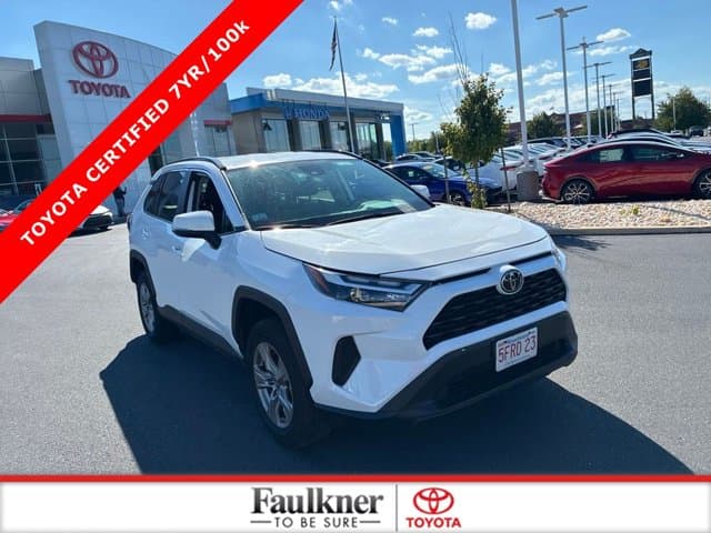 2025 Toyota RAV4 XLE — photo 1 of 30