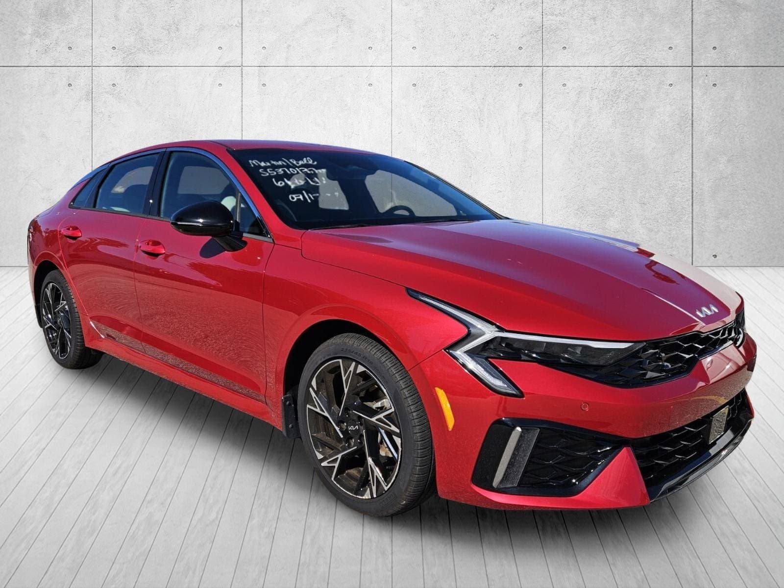 2025 Kia K5 GT-Line — photo 1 of 10