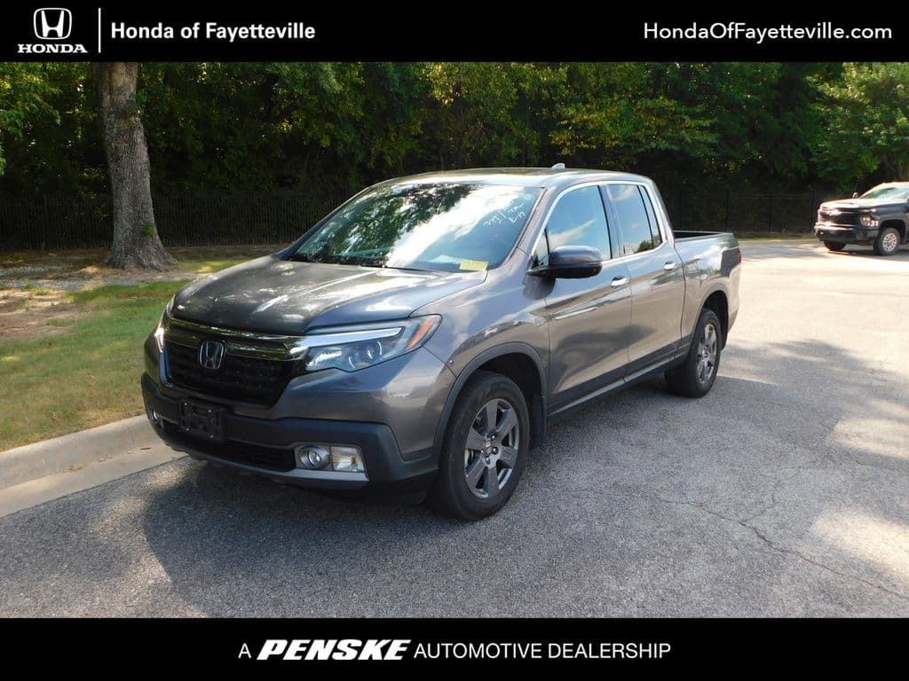 2020 Honda Ridgeline RTL-E — photo 1 of 11