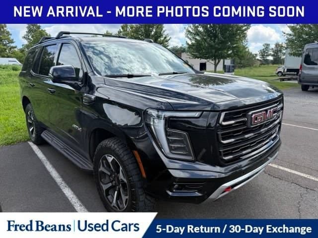 2025 GMC Yukon AT4 — photo 1 of 21