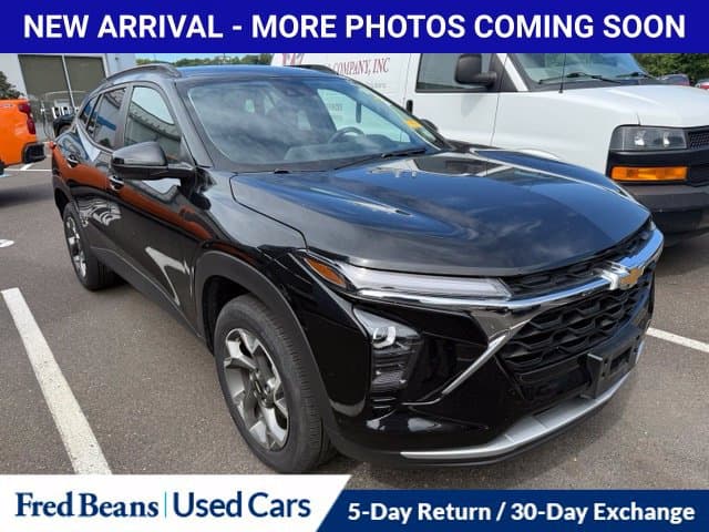 2019 Chevrolet Trax LT — photo 1 of 21