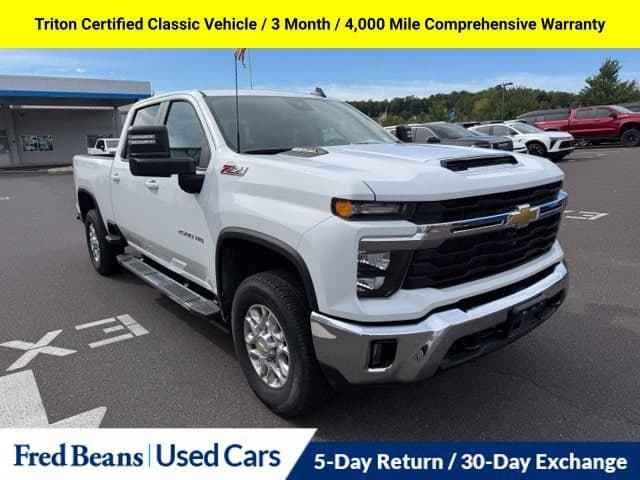 2024 Chevrolet Silverado 2500HD LT — photo 1 of 24