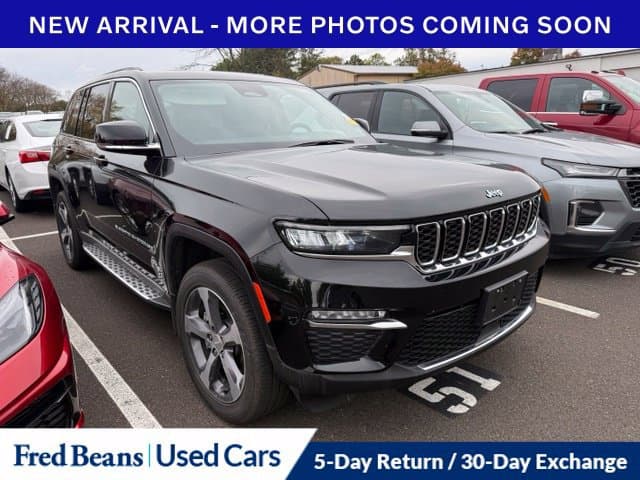 2019 Volvo XC90 Momentum — photo 1 of 22
