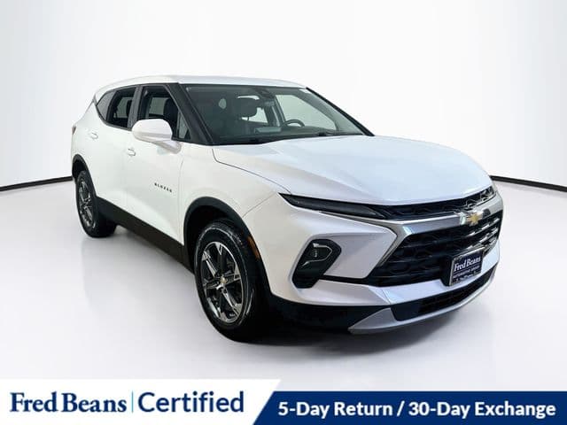 2023 Chevrolet Blazer LT — photo 1 of 31