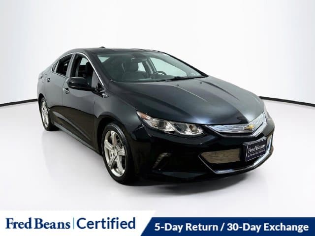 2017 Chevrolet Volt LT — photo 1 of 31