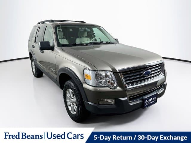 2006 Ford Explorer XLT — photo 1 of 35