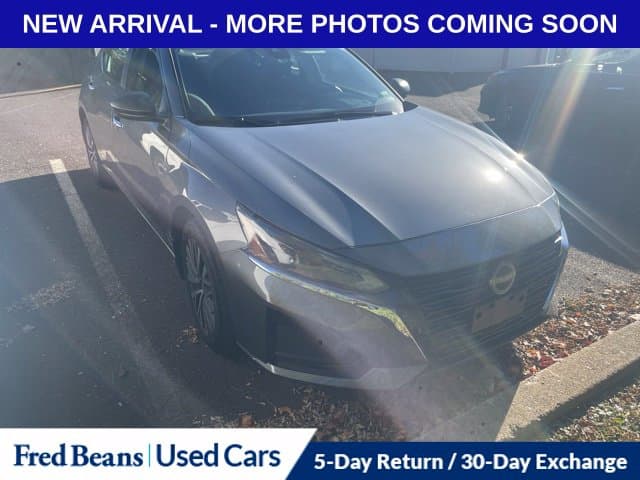 2025 Nissan Altima Base — photo 1 of 16