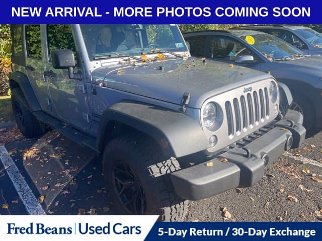 2018 Jeep Wrangler JK Sport — photo 1 of 15
