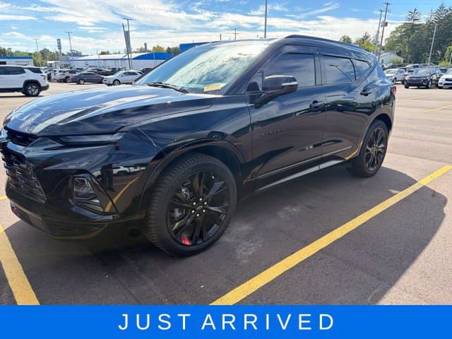 2022 Chevrolet Blazer RS — photo 1 of 3