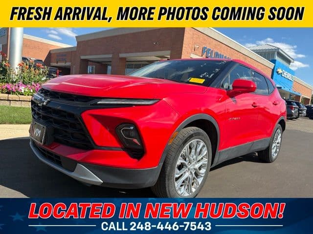 2023 Chevrolet Blazer LT — photo 1 of 5