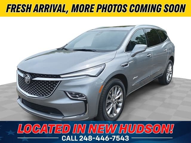 2024 Buick Enclave Avenir — photo 1 of 14